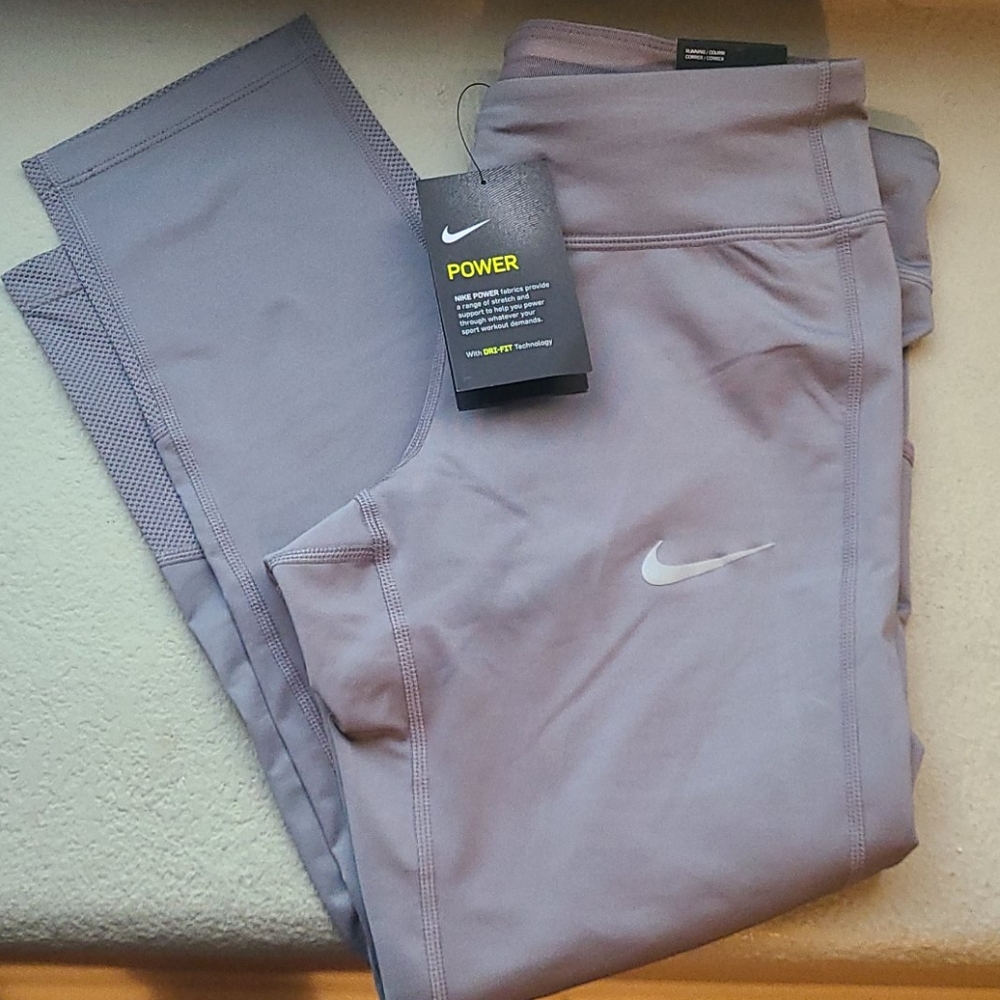 NWT Nike leggings